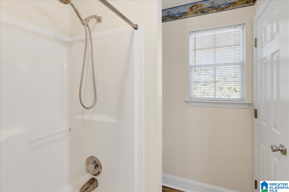 159 Ashford Lane Alabaster, AL 35007 - Photo 18 of 25 Gallery Image 18