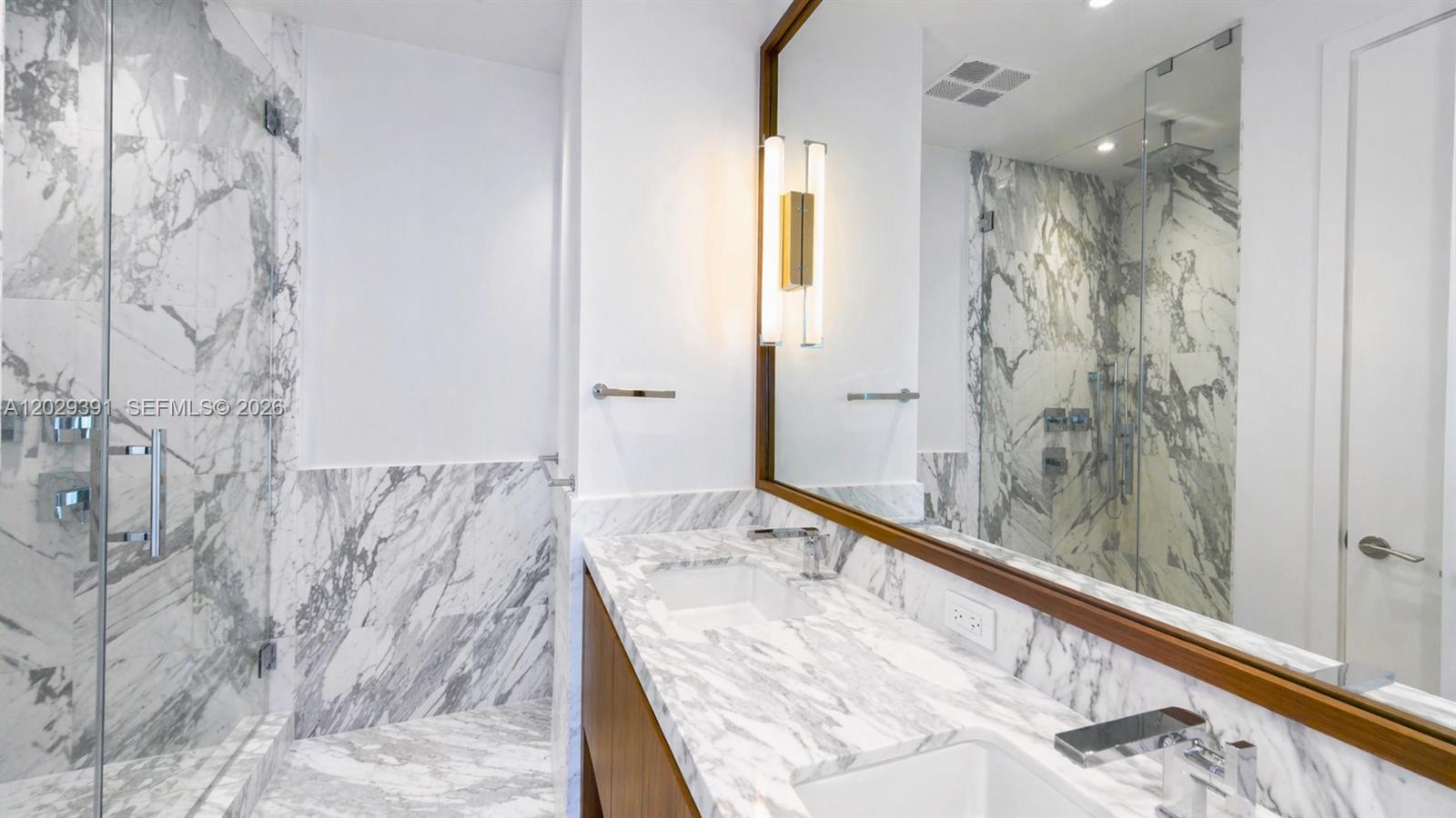 174 Southeast 25th Road, Unit 504 Miami, FL 33129 - Photo 11 of 26