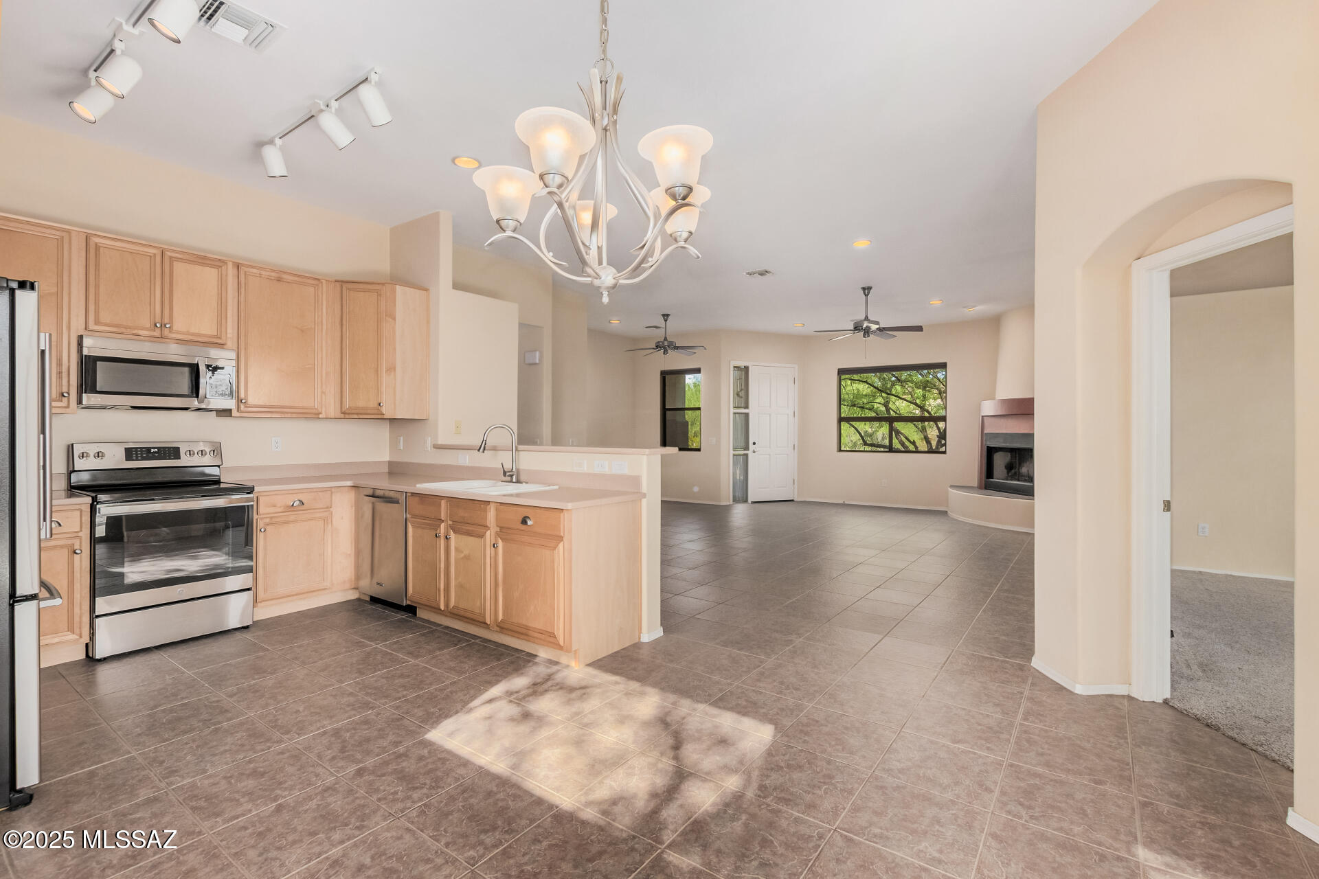 10836 South Heart Break Ridge Place Vail, AZ 85641 - Photo 27 of 42