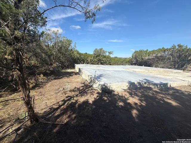 $725,000 | 189 Mustang Lane, Spring Branch, TX 78070