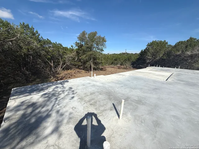 $725,000 | 189 Mustang Lane, Spring Branch, TX 78070