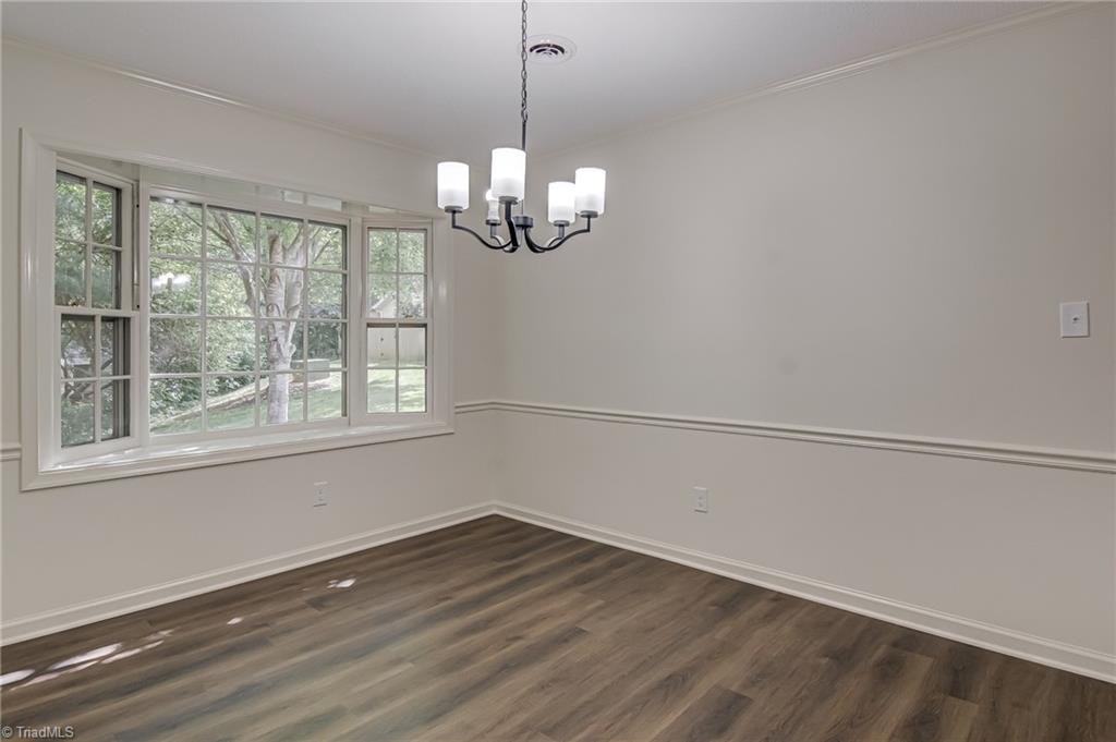 4814 Tower Road Greensboro, NC 27410 - Photo 12 of 32 Gallery Image 12