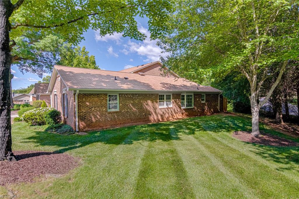 4814 Tower Road Greensboro, NC 27410 - Photo 4 of 32 Gallery Image 4