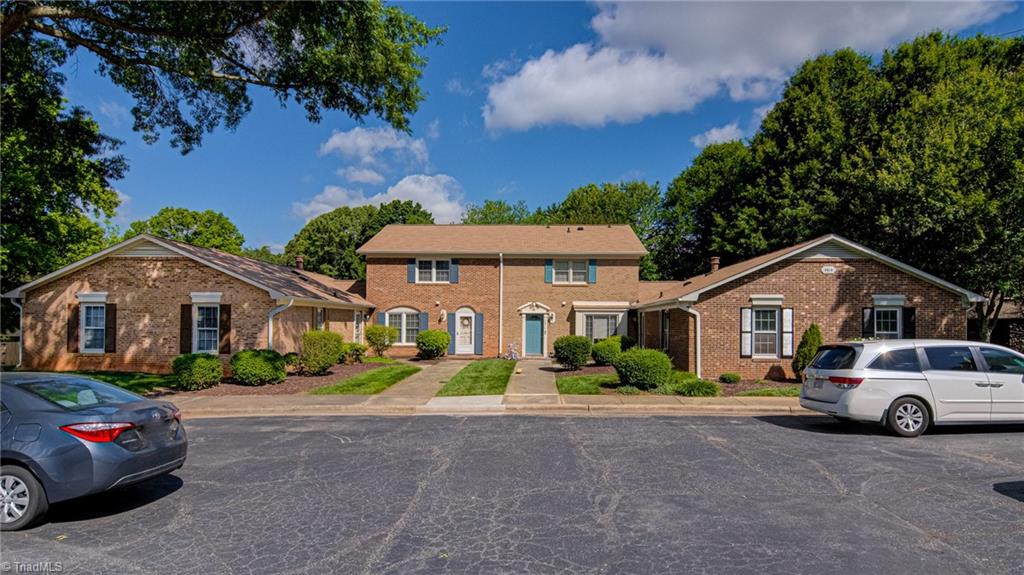 4814 Tower Road Greensboro, NC 27410 - Photo 6 of 32 Gallery Image 6