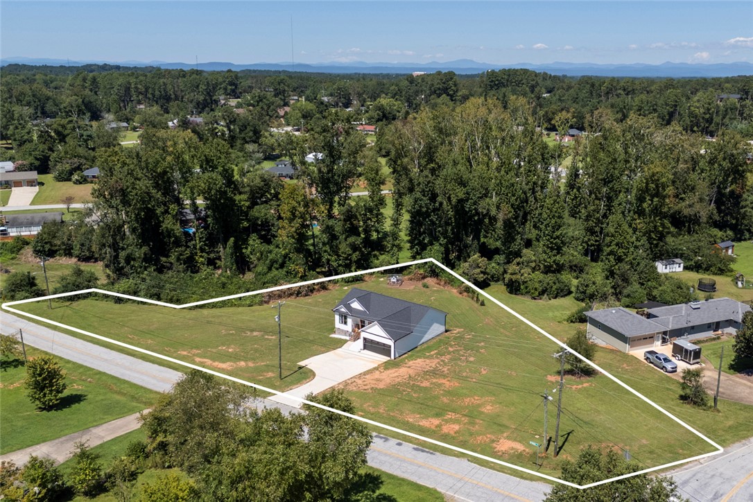 302 West Quincy Road Seneca, SC 29678 - Photo 30 of 41 Gallery Image 30