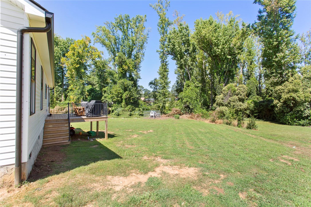302 West Quincy Road Seneca, SC 29678 - Photo 38 of 41 Gallery Image 38