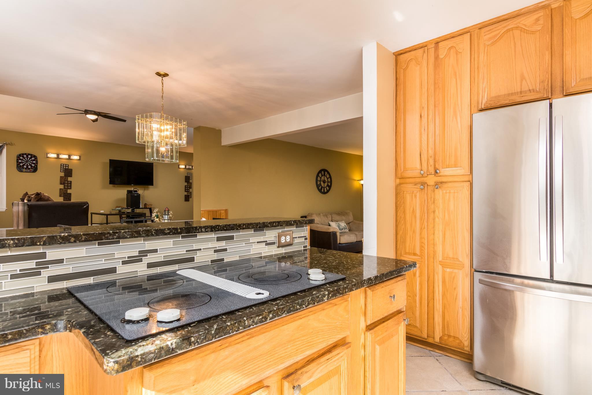 410 Edgewater Road Pasadena, MD 21122 - Photo 7 of 26 Kitchen