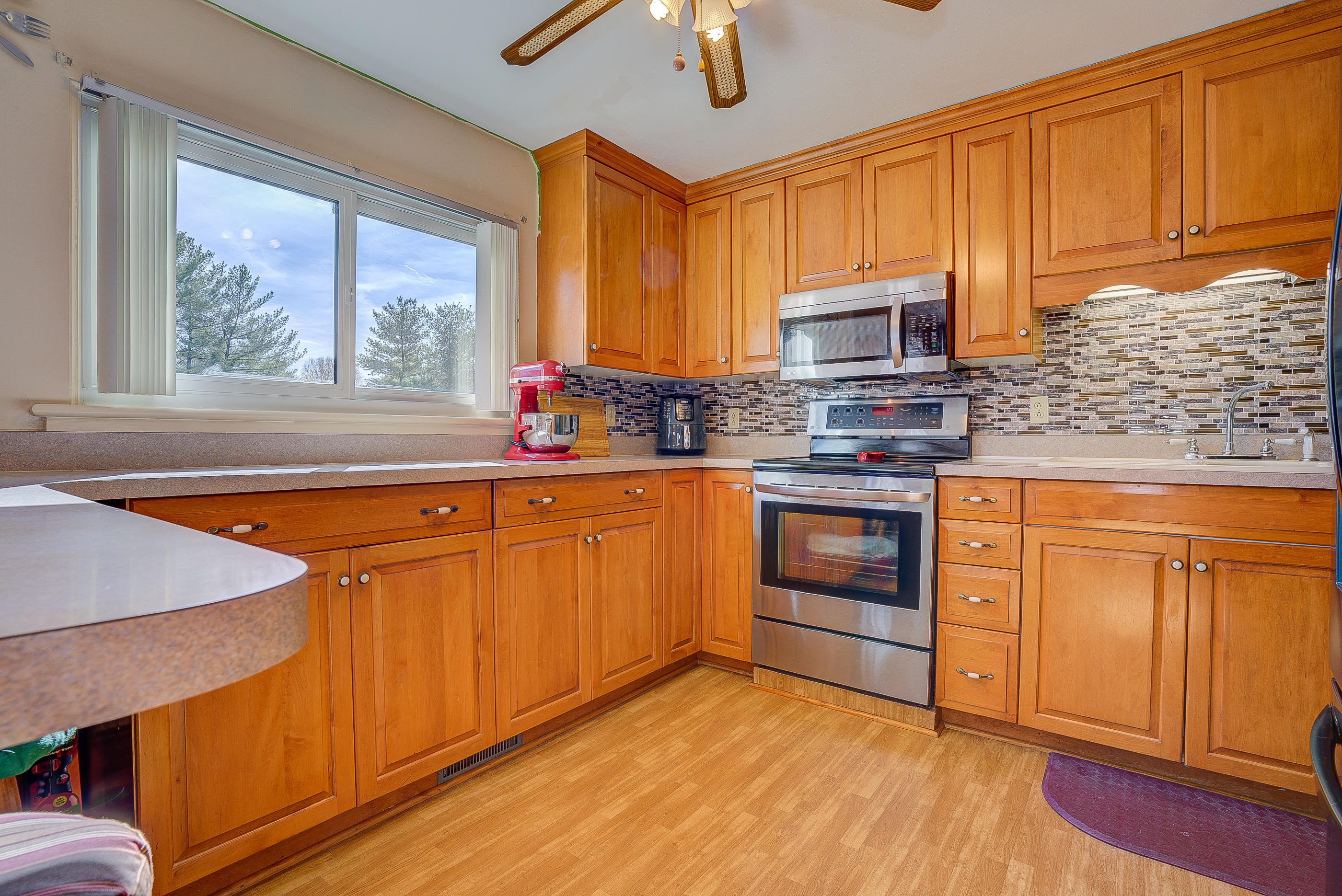 3708 Bower Road Roanoke, VA 24018 - Photo 9 of 34 25