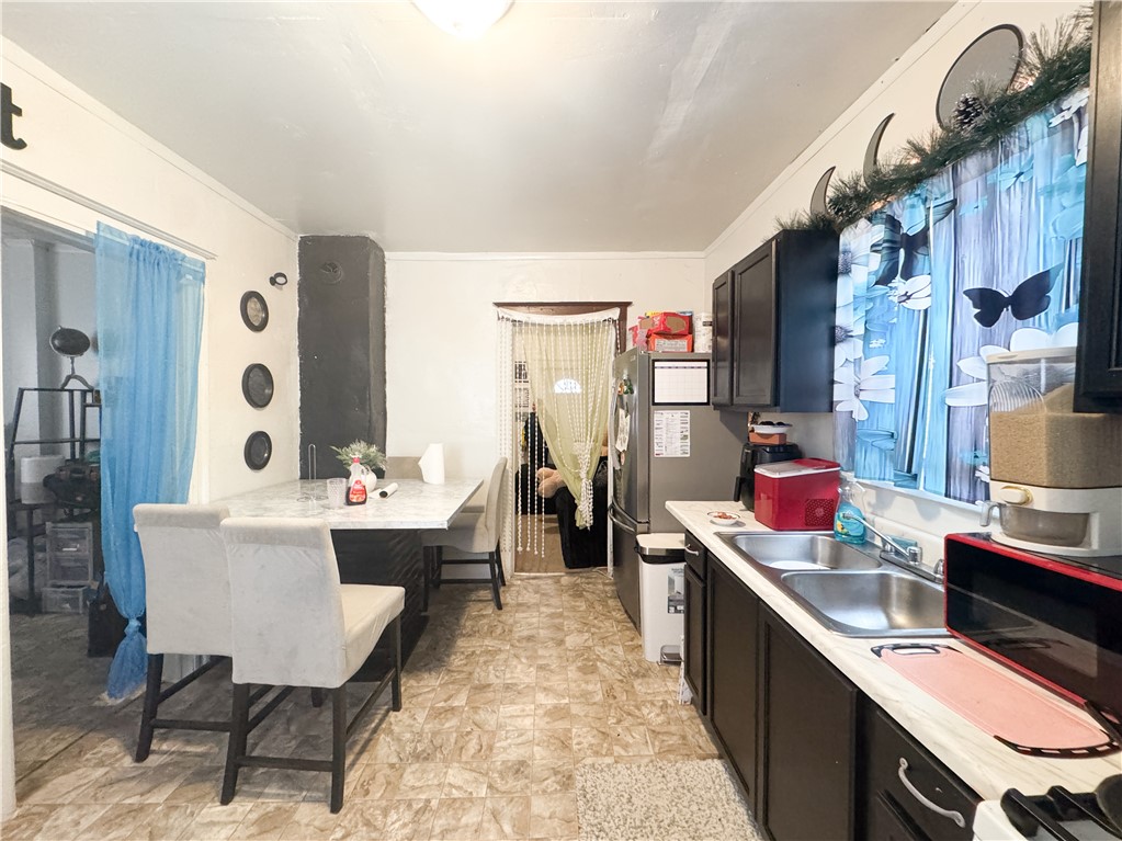 365 Weaver Street Rochester, NY 14621 - Photo 10 of 19