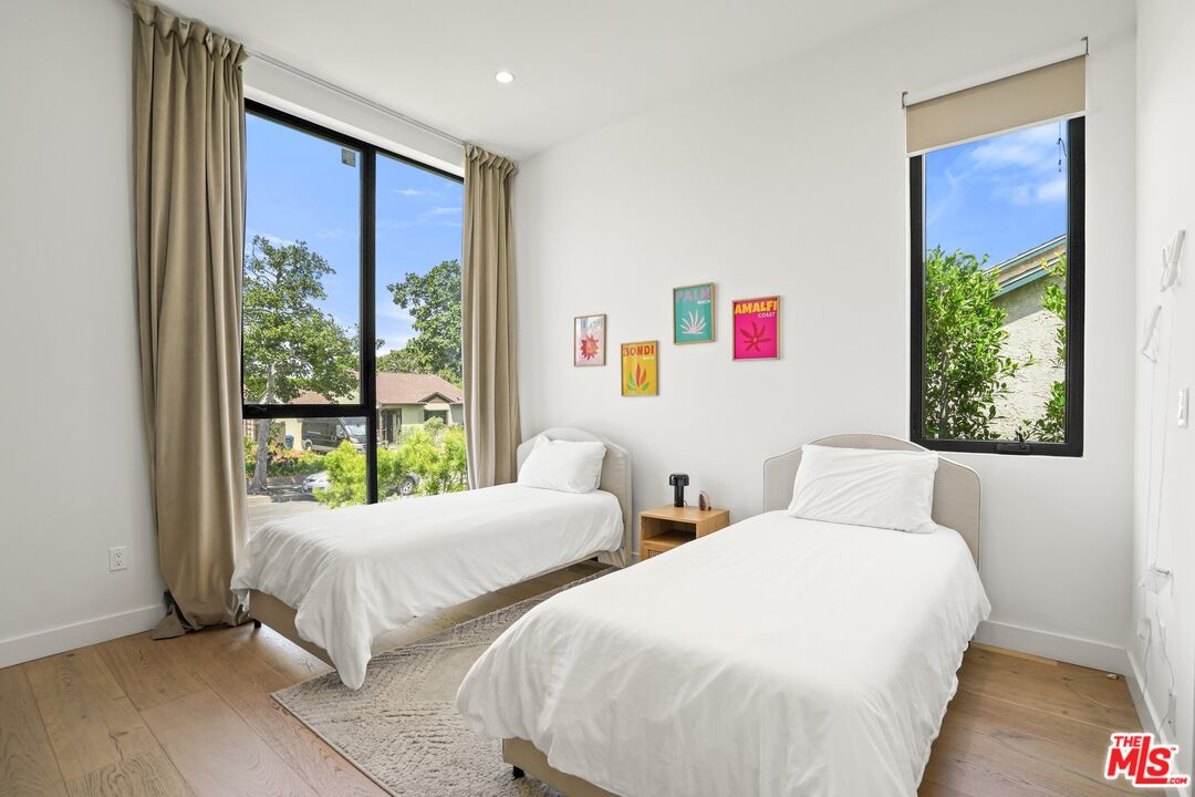 12136 Clarkson Road Los Angeles, CA 90064 - Photo 24 of 38