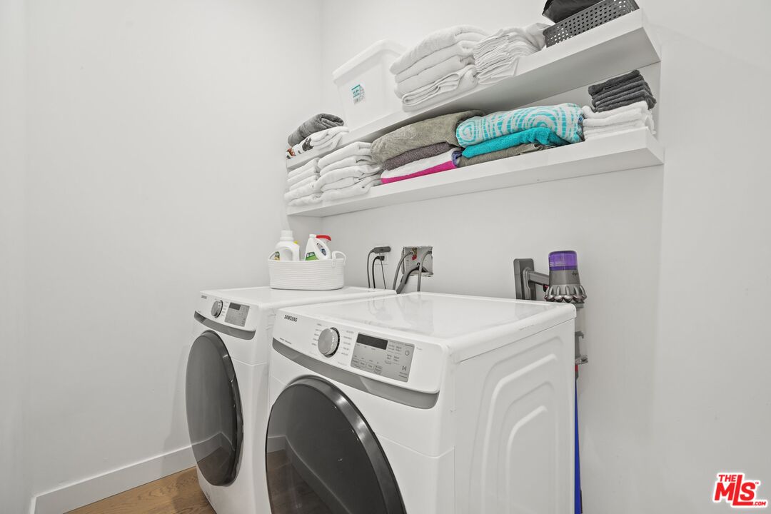 12136 Clarkson Road Los Angeles, CA 90064 - Photo 34 of 38