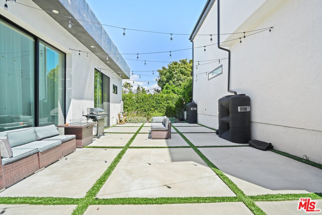 12136 Clarkson Road Los Angeles, CA 90064 - Photo 38 of 38