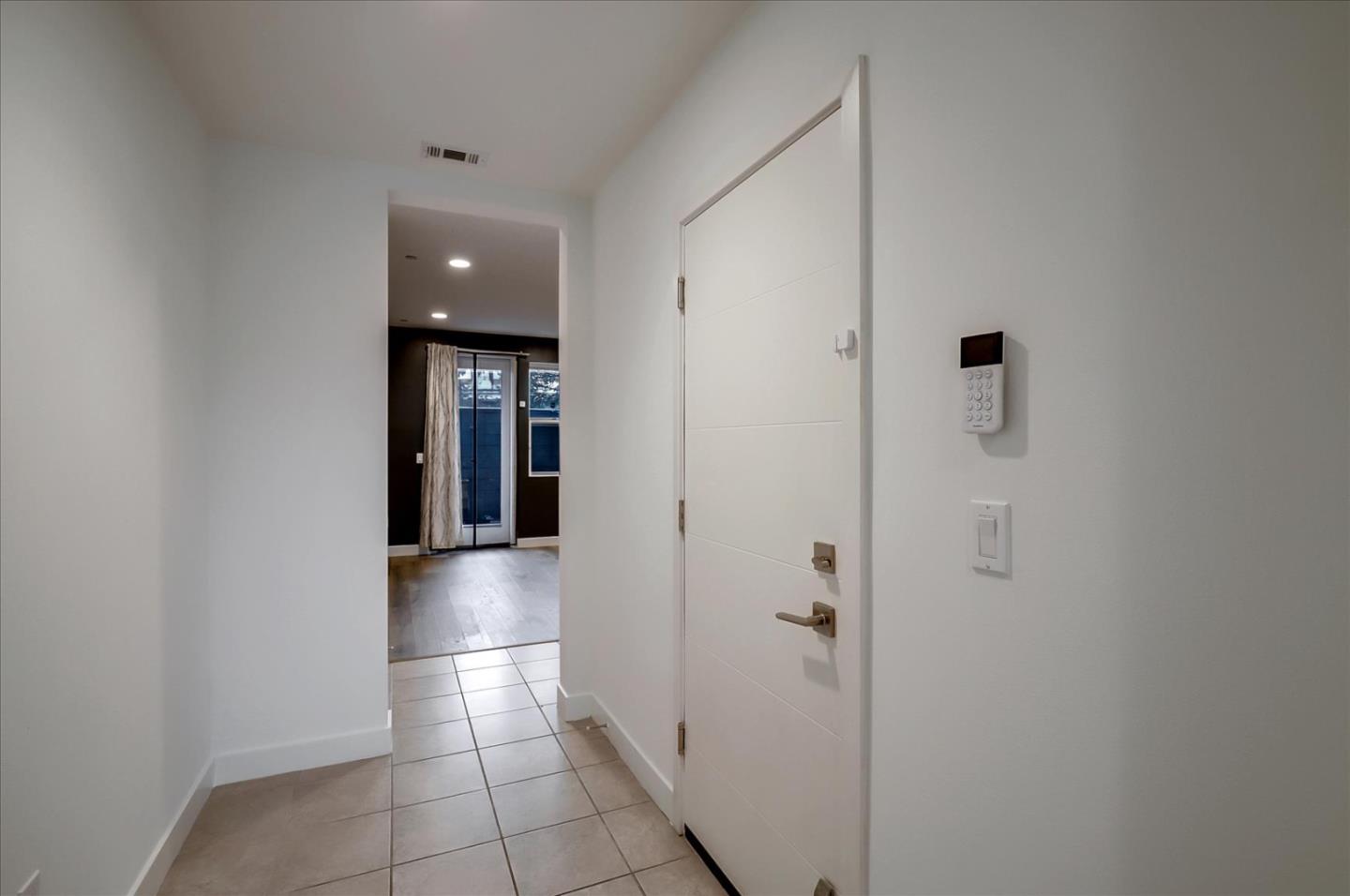1405 Pullman Way Oakland, CA 94607 - Photo 7 of 36 a view of a hallway