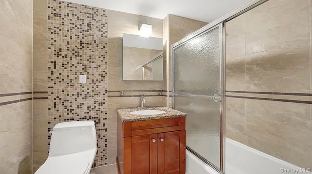 $699,999 | 140-75 Ash Avenue, Unit 4B | Flushing