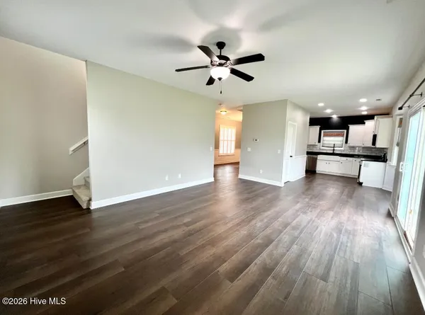 $2,495 | 206 Preswick Drive, Rocky Point, NC 28457