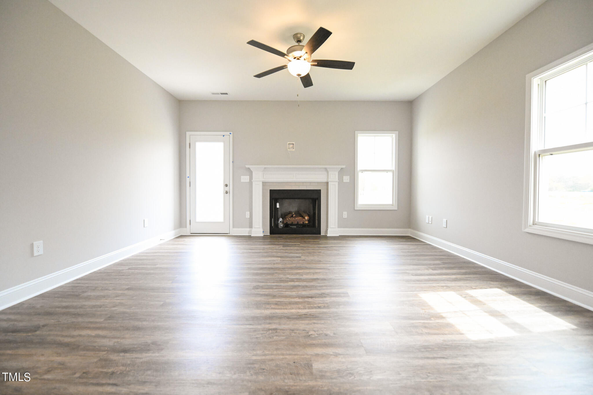 174 Johnson Ridge Way Four Oaks, NC 27524 - Photo 11 of 33 010