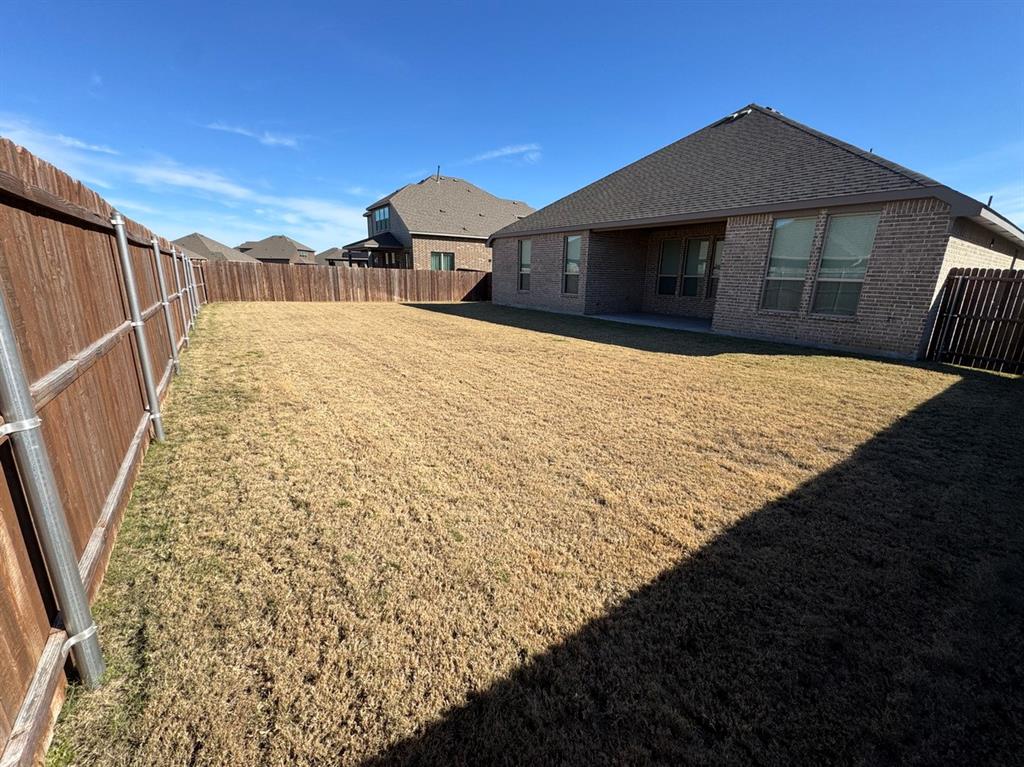 3432 Cornerstone Lane Midlothian, TX 76065 - Photo 5 of 40 a view of outdoor space yard and patio