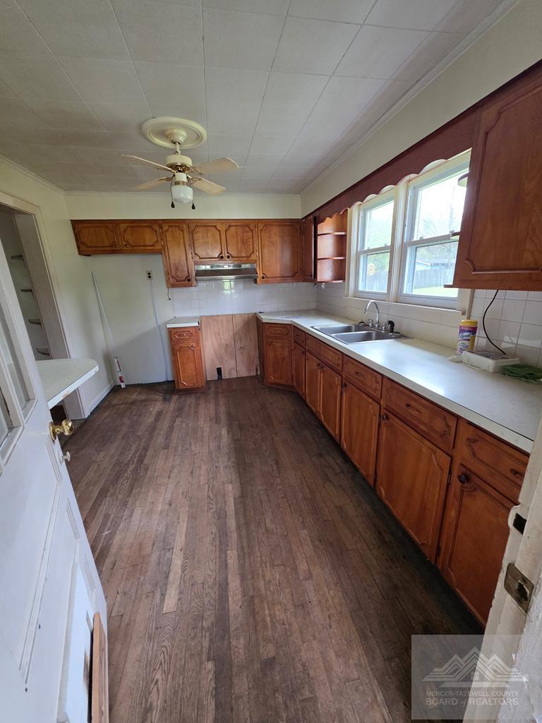 1265 Adria Road North Tazewell, VA 24630 - Photo 9 of 24 Gallery Image 9