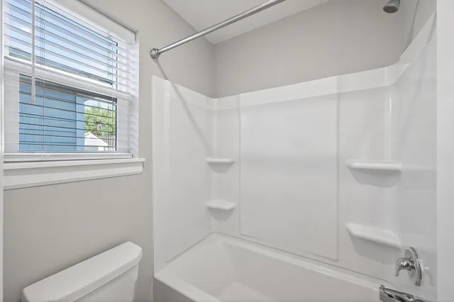 $405,000 | 304 Rum River Way, Anoka, MN 55303