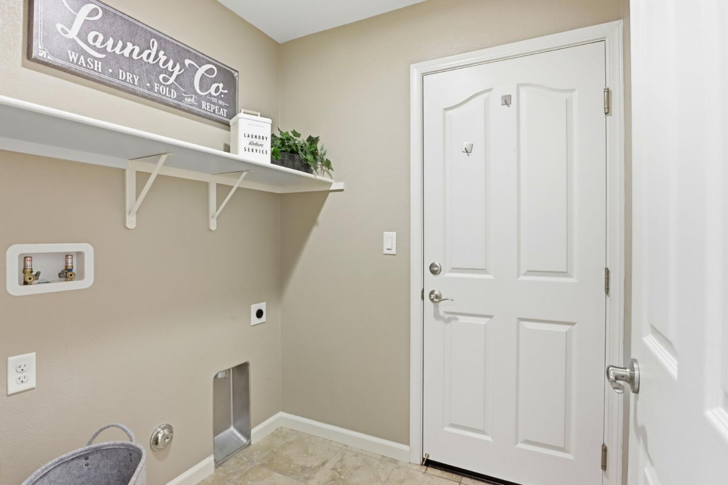 57 Regency Place Hayward, CA 94544 - Photo 23 of 30