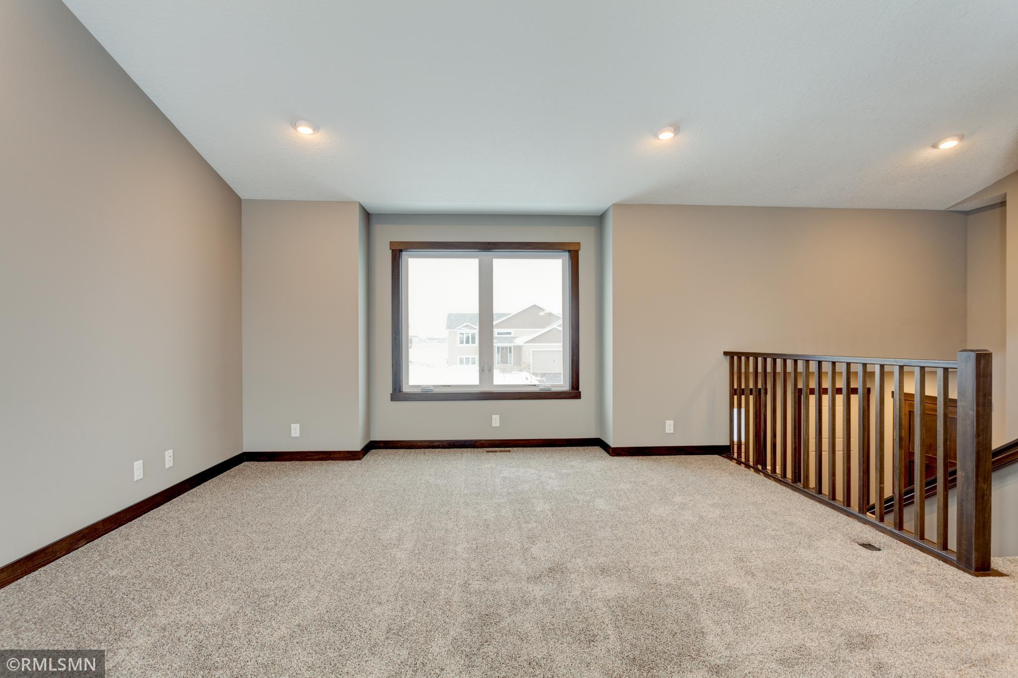 349 Bluebill Street Baldwin, WI 54002 - Photo 4 of 11 Gallery Image 4
