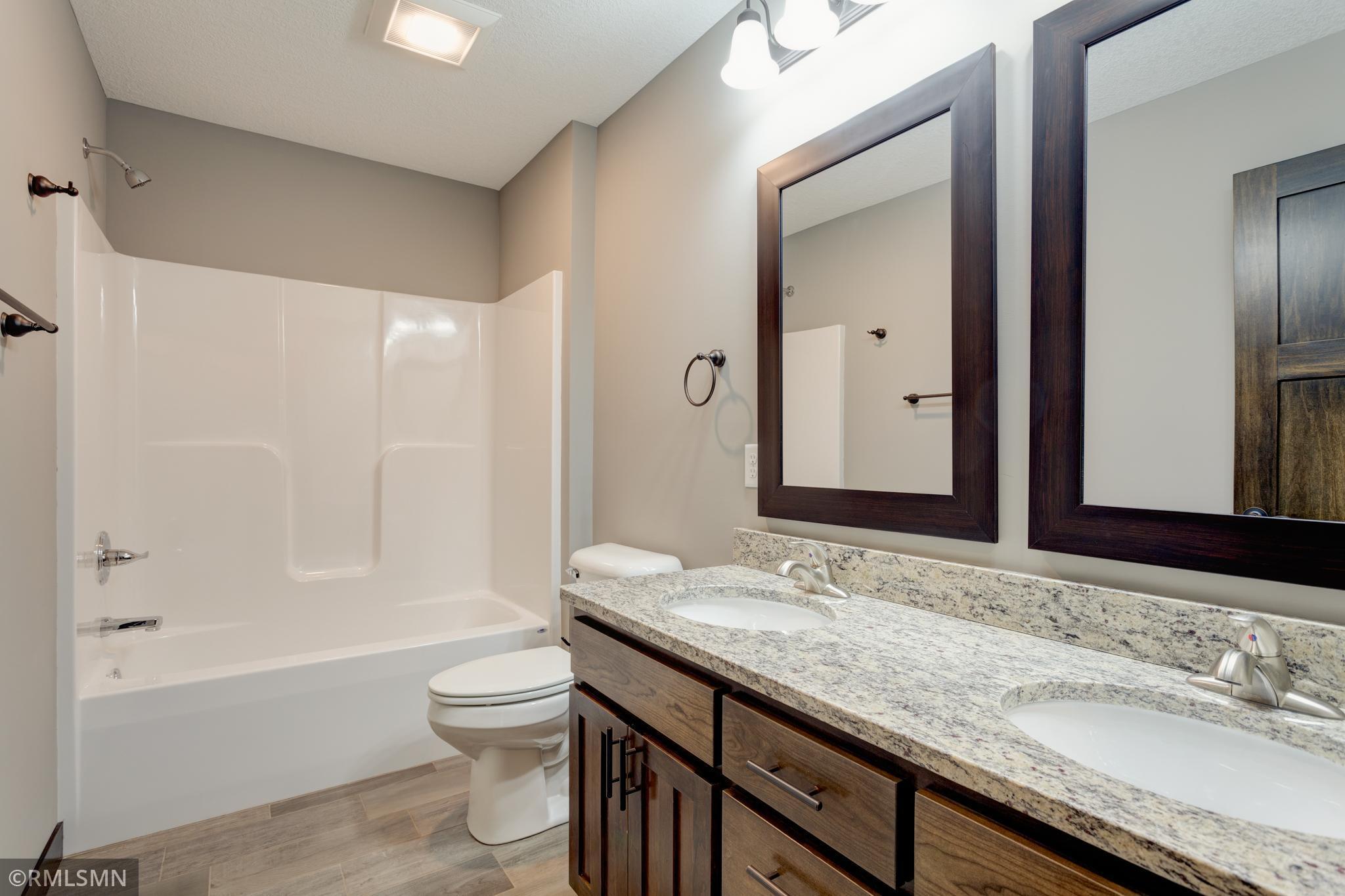 349 Bluebill Street Baldwin, WI 54002 - Photo 6 of 11 Gallery Image 6