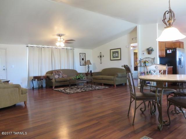 16077 Gold Bell Road Marana, AZ 85653 - Photo 19 of 29 Gallery Image 19