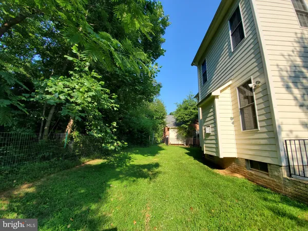 $5,750 | 3301 Buckley Street, Fairfax, VA 22030