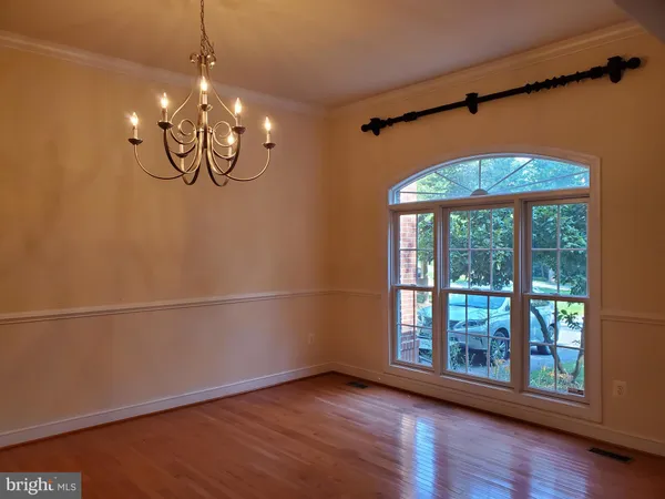 $5,750 | 3301 Buckley Street, Fairfax, VA 22030