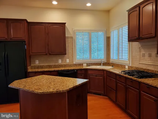 $5,750 | 3301 Buckley Street, Fairfax, VA 22030