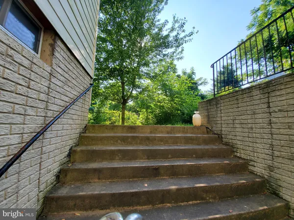 $5,750 | 3301 Buckley Street, Fairfax, VA 22030