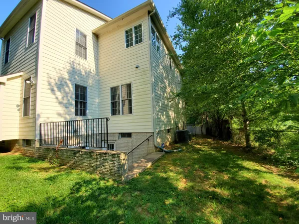 $5,750 | 3301 Buckley Street, Fairfax, VA 22030