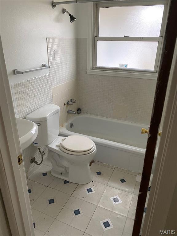 244 Presley Road St. Louis, MO 63137 - Photo 5 of 8
