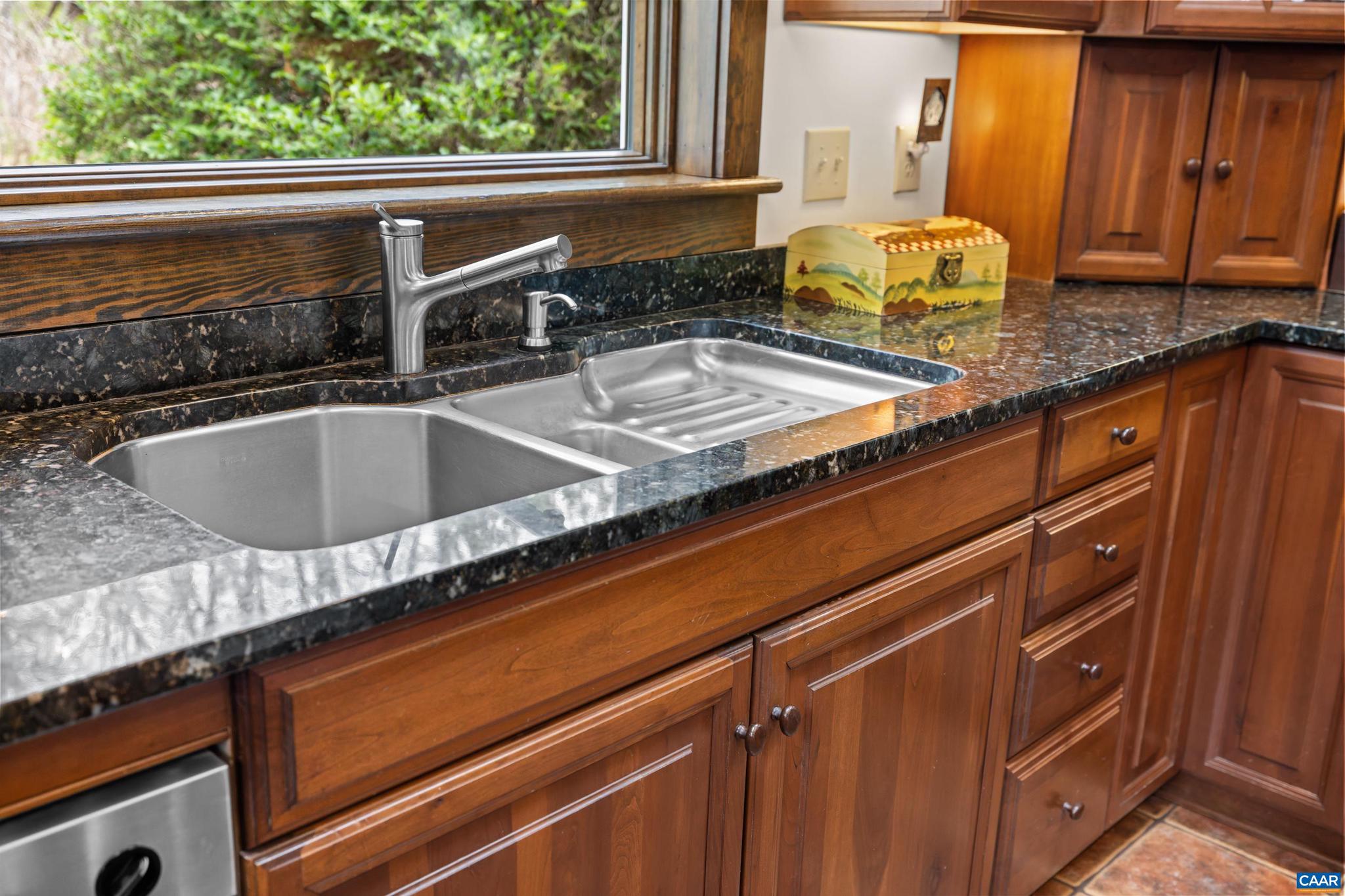 665 Newport Road Steeles Tavern, VA 24476 - Photo 15 of 73