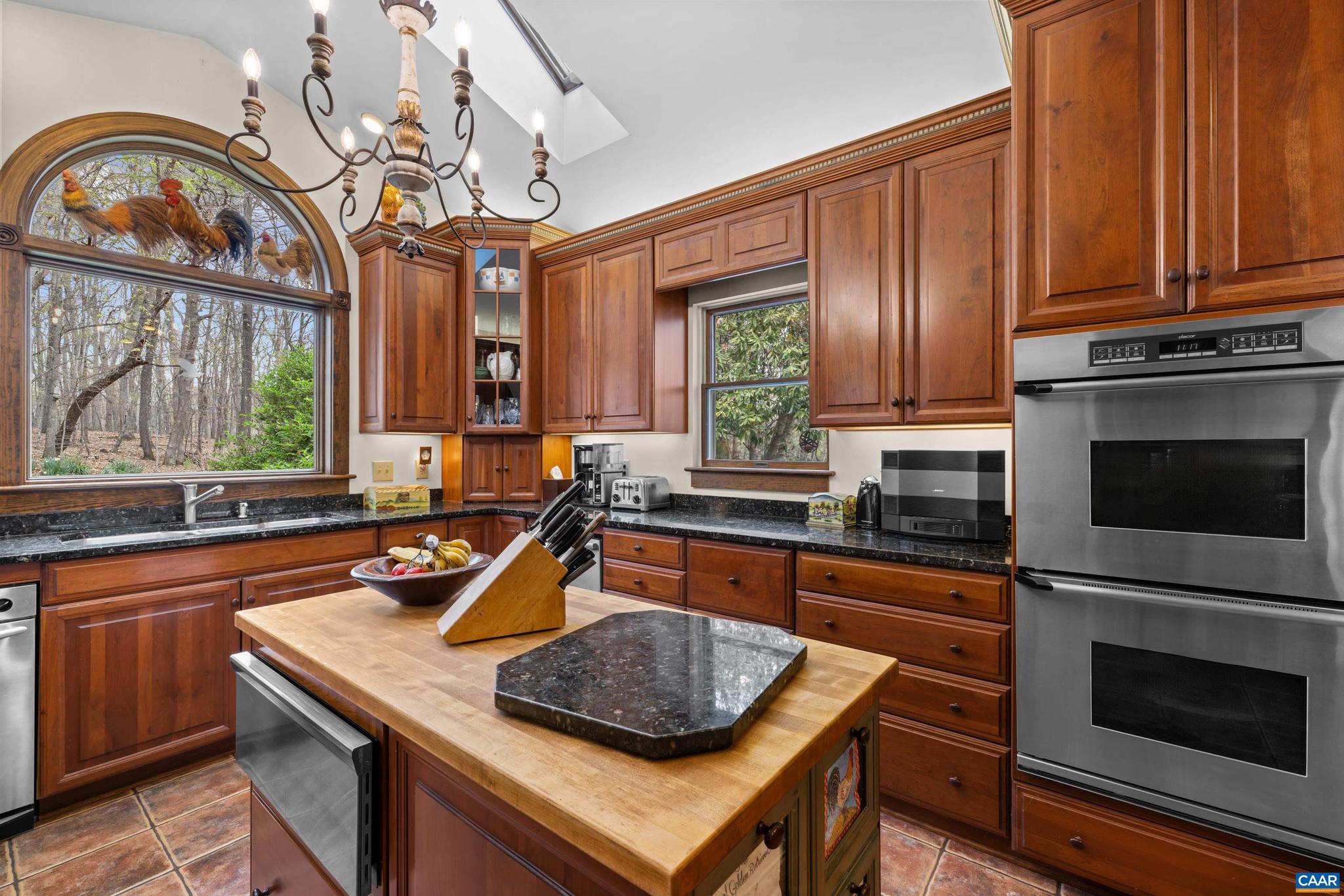 665 Newport Road Steeles Tavern, VA 24476 - Photo 17 of 73