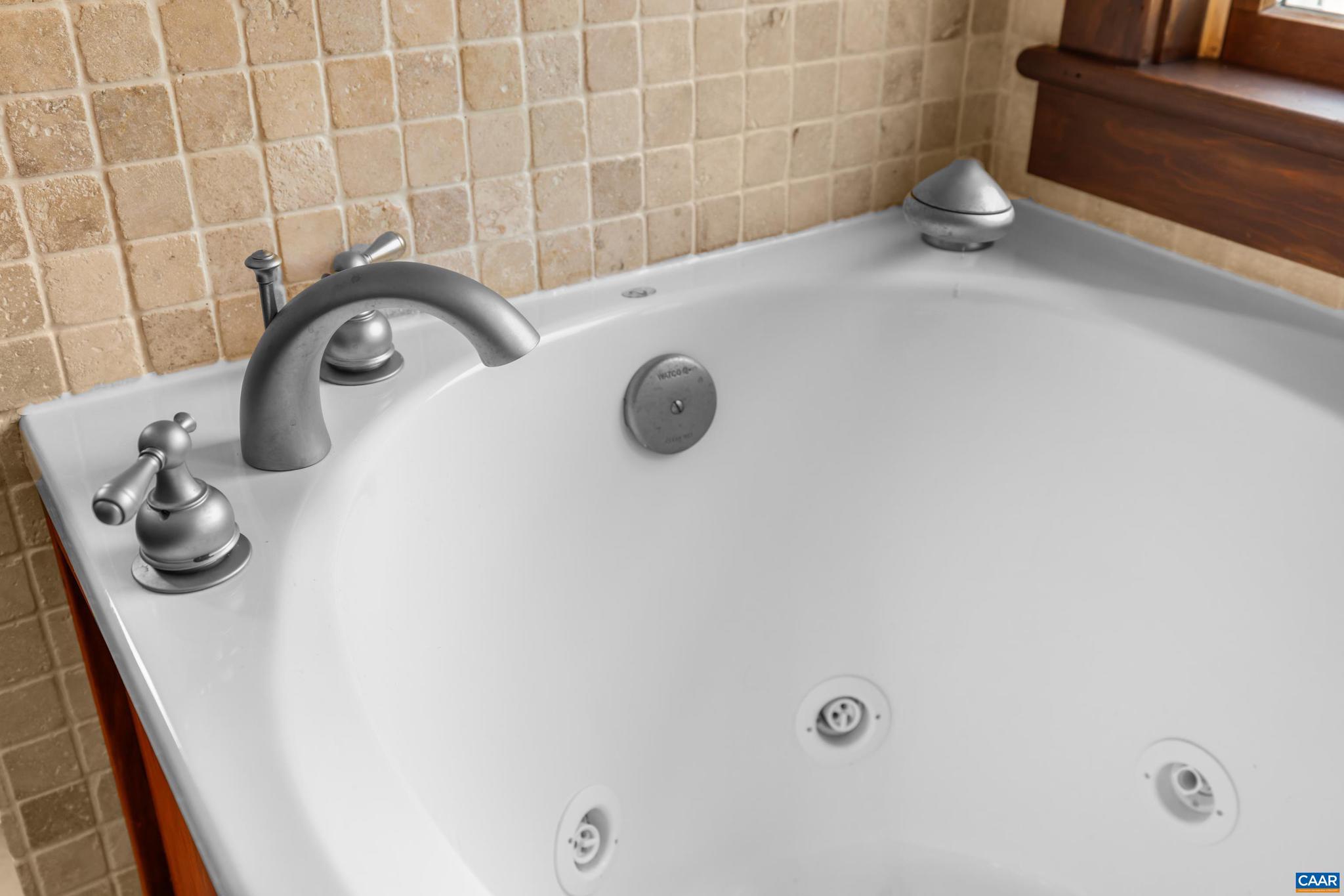 665 Newport Road Steeles Tavern, VA 24476 - Photo 34 of 73