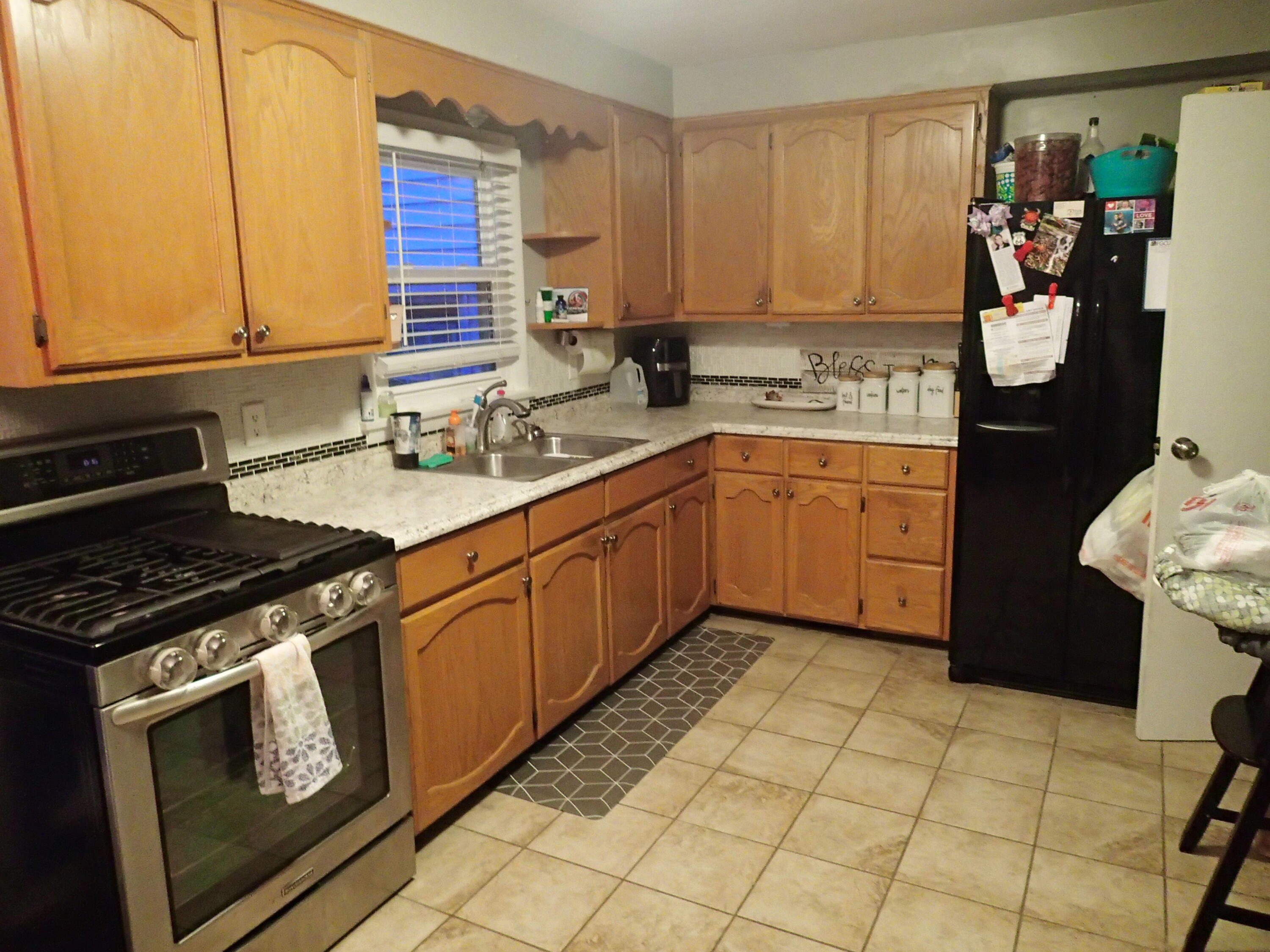 1033 Drexel Road Muskegon, MI 49441 - Photo 7 of 19 P3290022