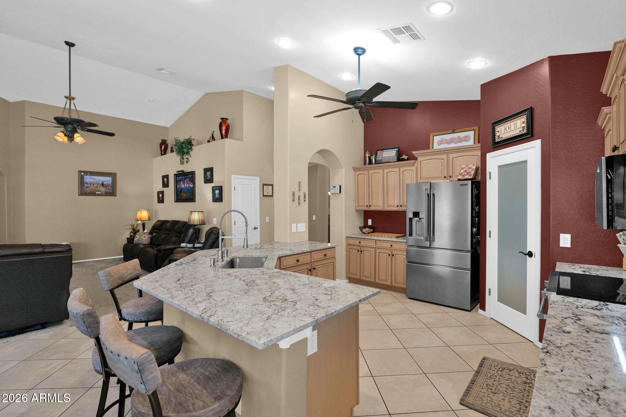 9850 Cotton Road Florence, AZ 85132 - Photo 16 of 47 9850 Cotton - 22Kitchen Family Room