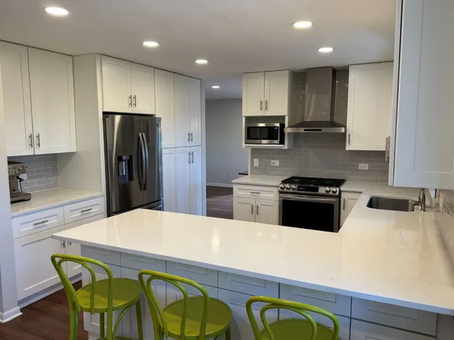 $3,950 | 23362 North Apple Hill Lane, Lincolnshire, IL 60069