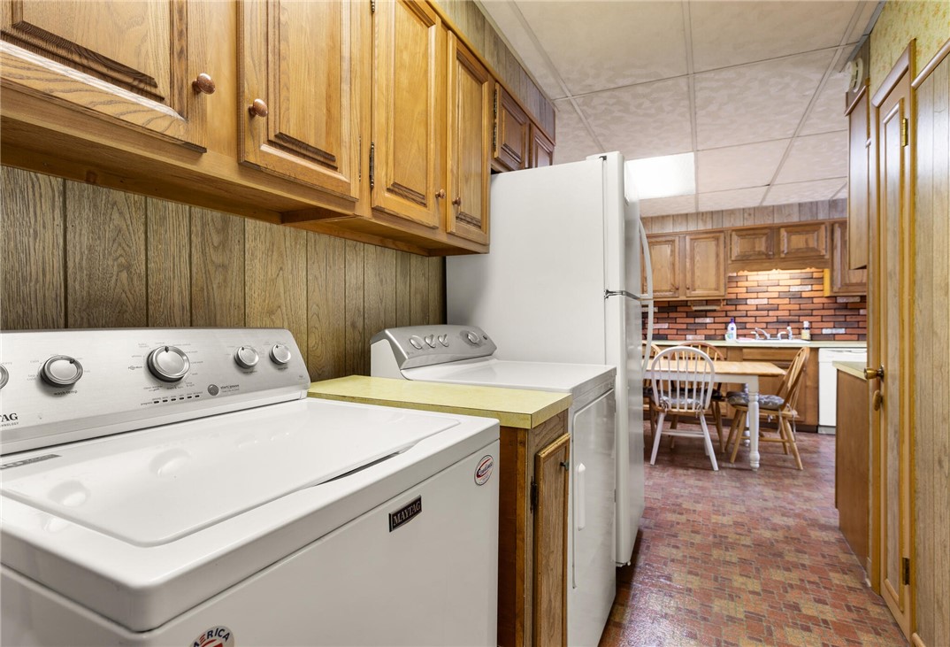 85 Stillwater Road Smithfield, RI 02917 - Photo 22 of 36