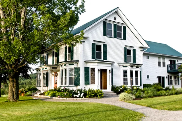 $1,200,000 | 1035 US Rte 5, Derby, VT 05855