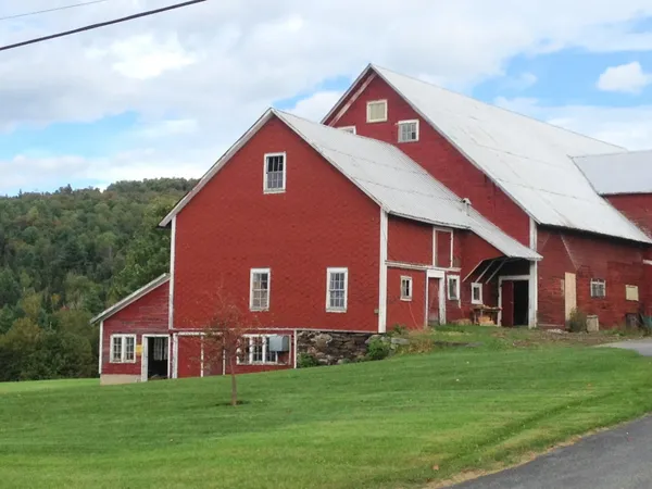 $1,200,000 | 1035 US Rte 5, Derby, VT 05855