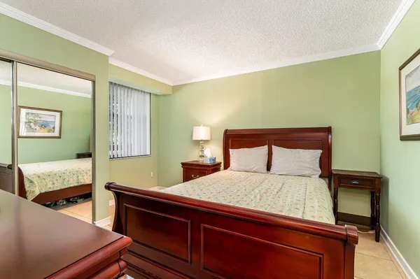 $2,900 | 1915 Lavers Circle, Unit E309, Delray Beach, FL 33444