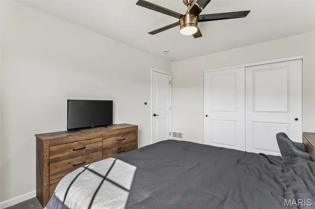 $460,000 | 3655 Bullsway Drive, Imperial, MO 63052