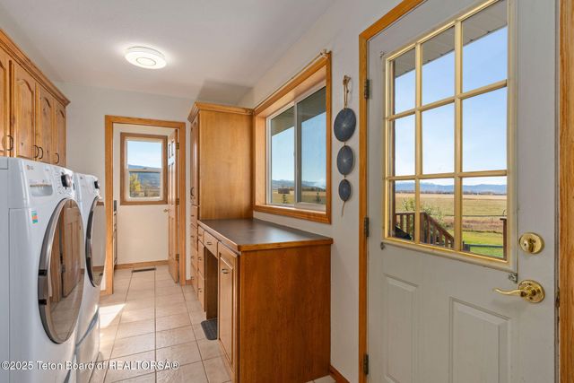 $2,200,000 | 2462 South 1000 East, Driggs, ID 83422