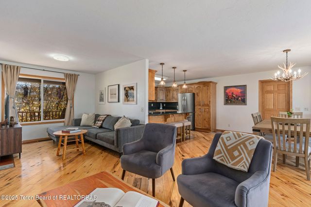 $2,200,000 | 2462 South 1000 East, Driggs, ID 83422