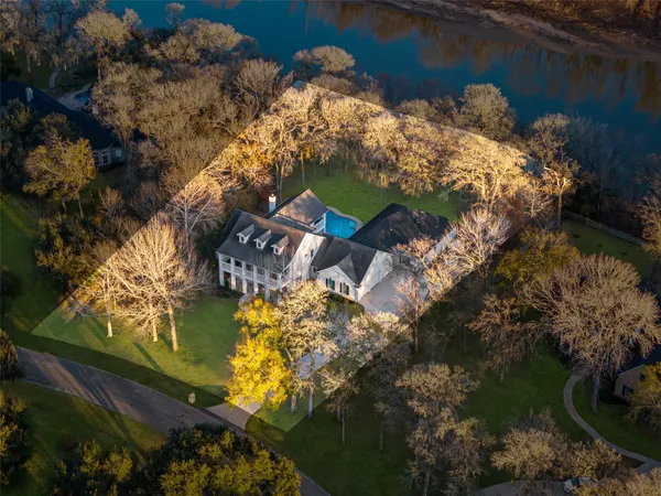 $1,249,000 | 3015 River Forest Drive, Richmond, TX 77406