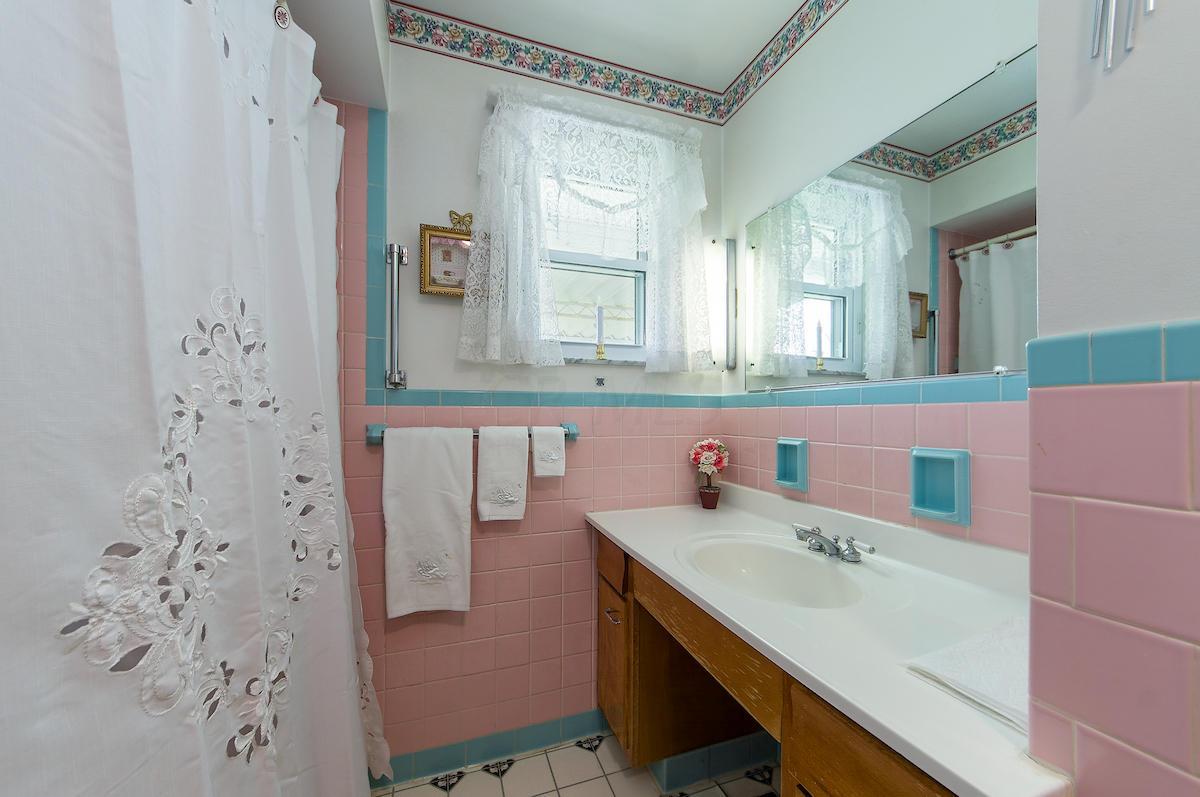 794 McNaughten Road Columbus, OH 43213 - Photo 11 of 30 Gallery Image 11