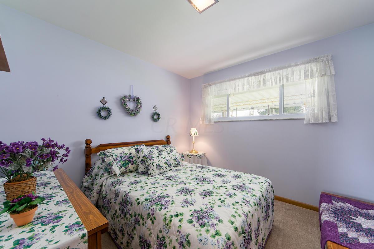 794 McNaughten Road Columbus, OH 43213 - Photo 12 of 30 Gallery Image 12