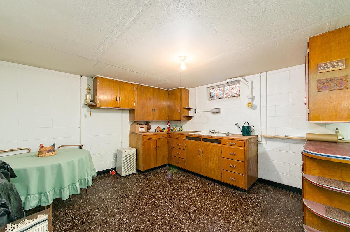 794 McNaughten Road Columbus, OH 43213 - Photo 18 of 30 Gallery Image 18